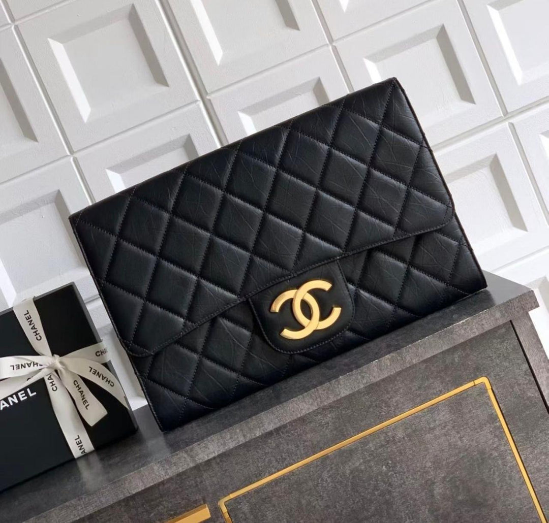 Ladies Chanel bags Lilly Onlines