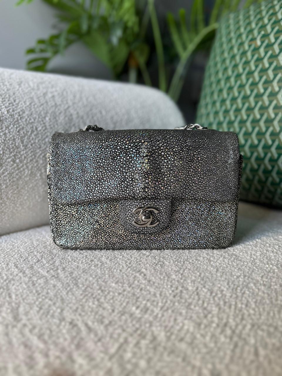 Ladies Chanel bags Lilly Onlines