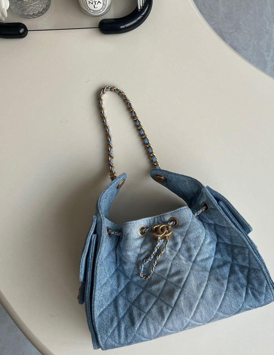 Ladies Chanel bags Lilly Onlines