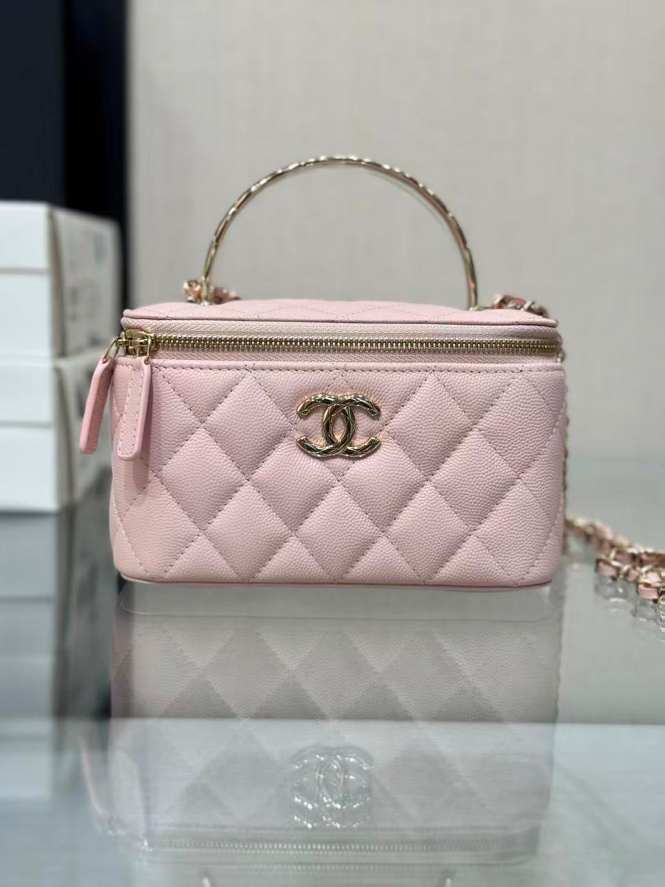 Ladies Chanel bags Lilly Onlines