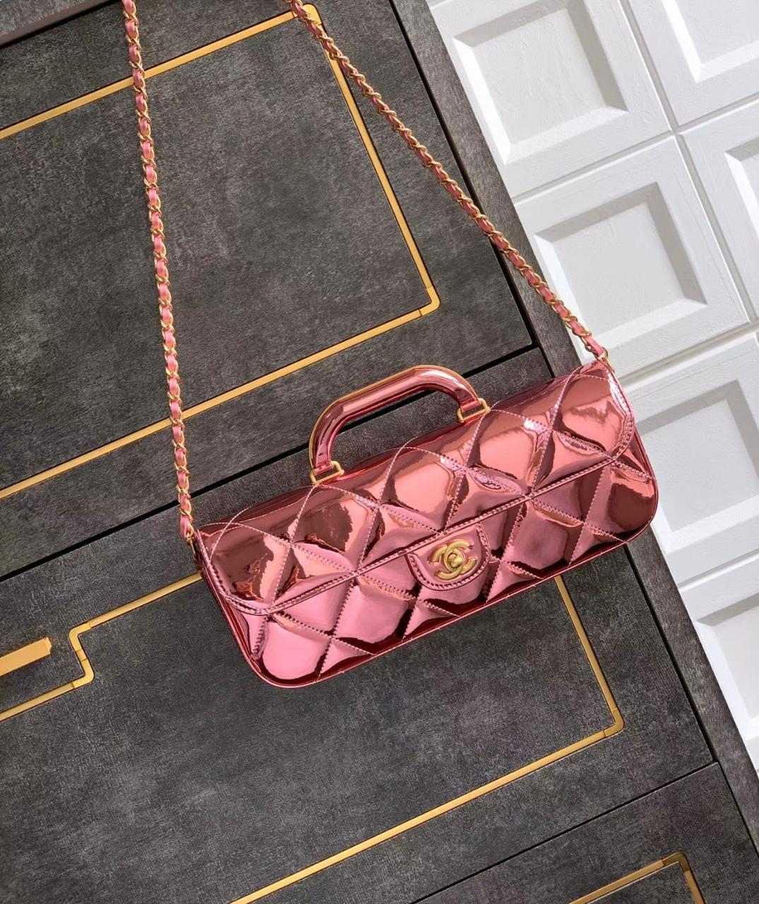 Ladies Chanel bags Lilly Onlines