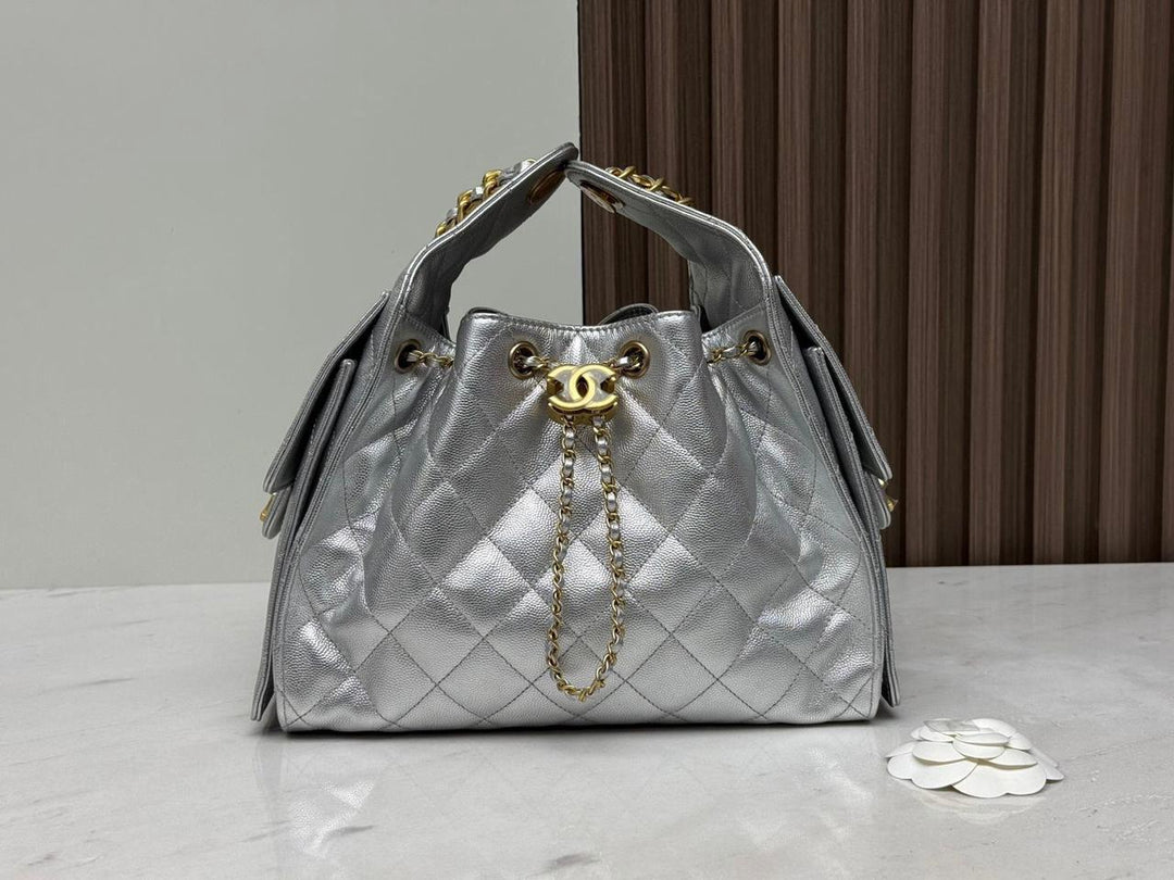 Ladies Chanel bags Lilly Onlines