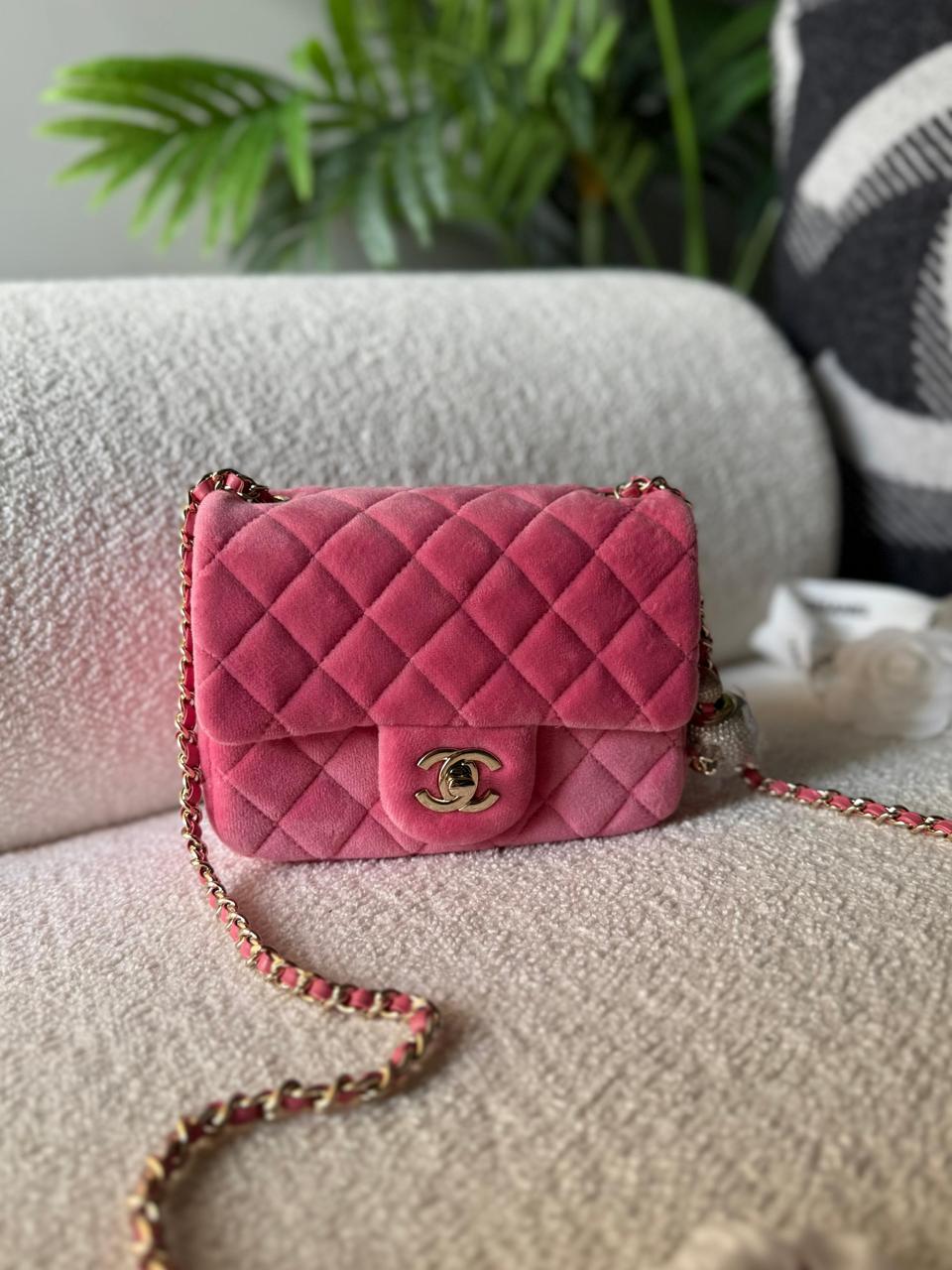 Ladies Chanel bags Lilly Onlines