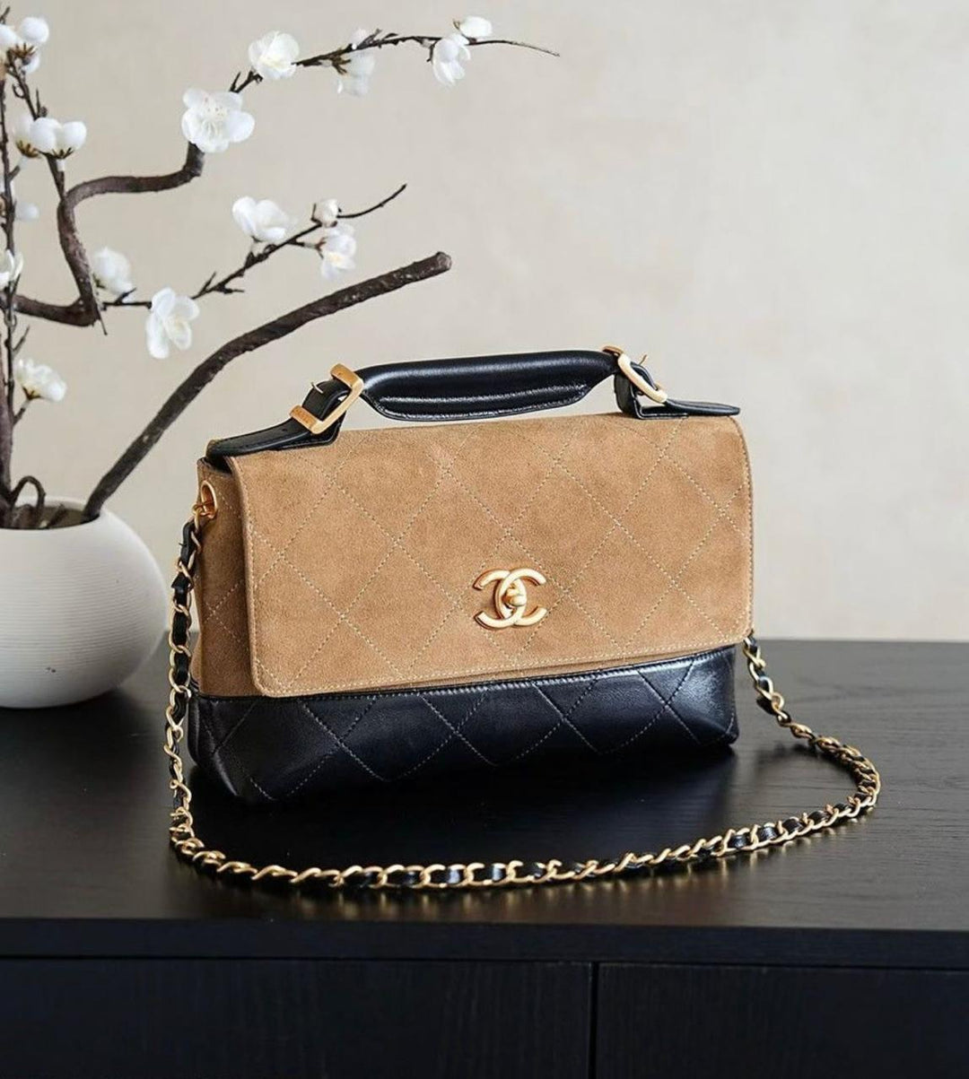 Ladies Chanel bags Lilly Onlines