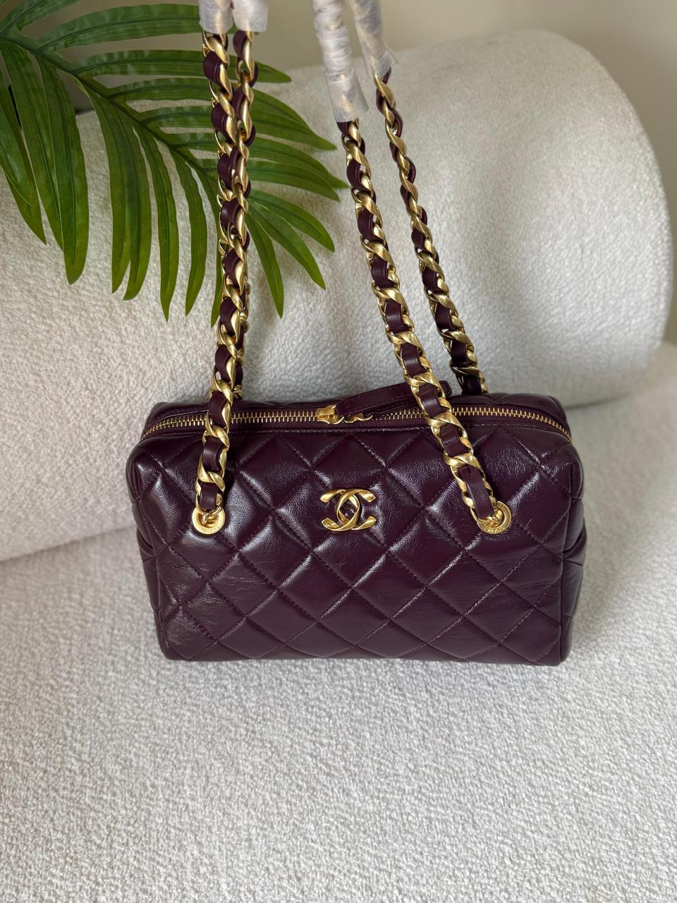 Ladies Chanel bags Lilly Onlines