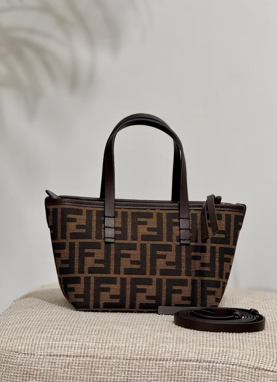 Ladies Fendi bags Lilly Onlines