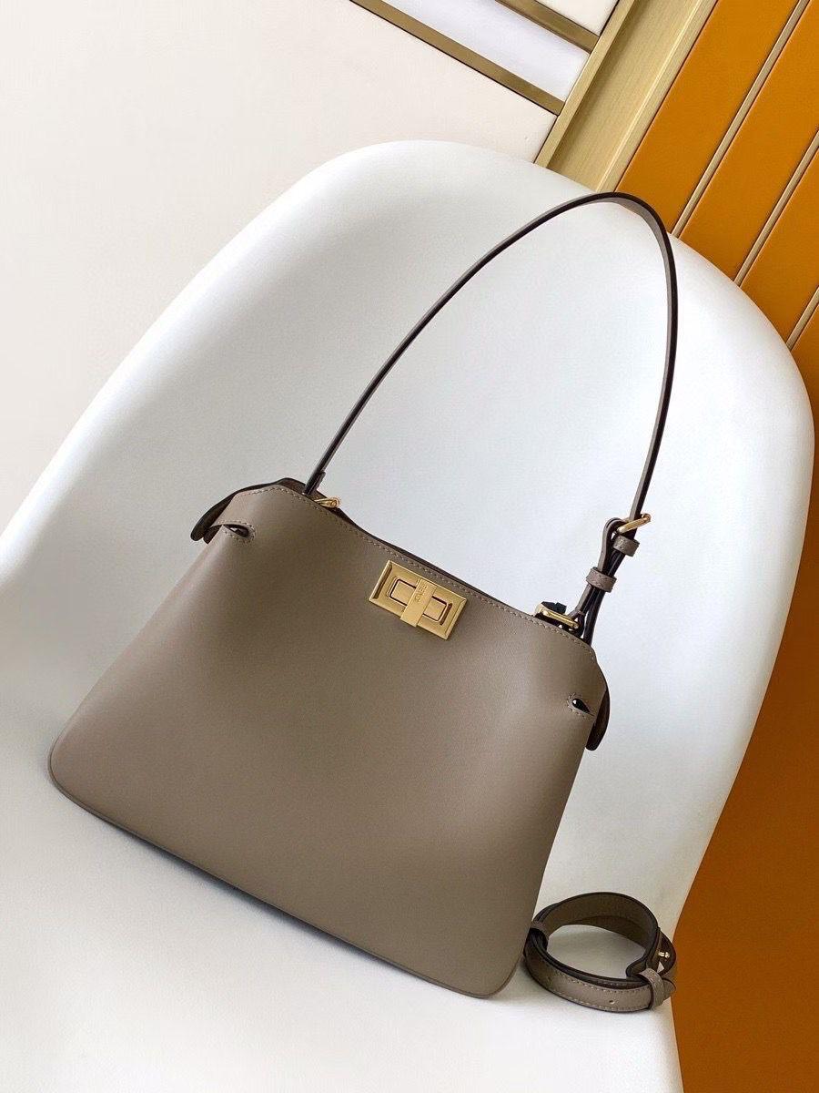 Ladies Fendi bags Lilly Onlines