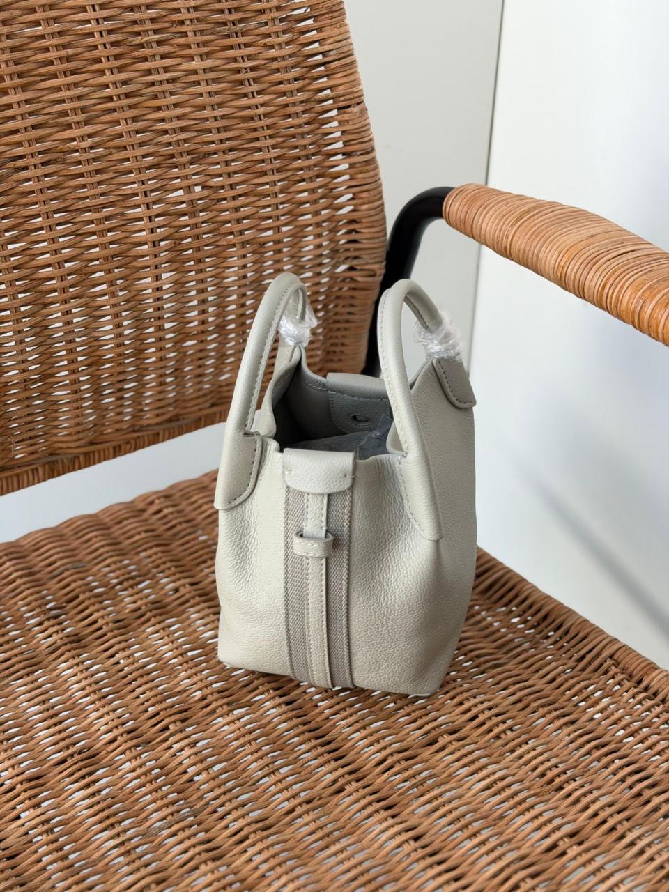 Ladies loro piana bags Lilly Onlines