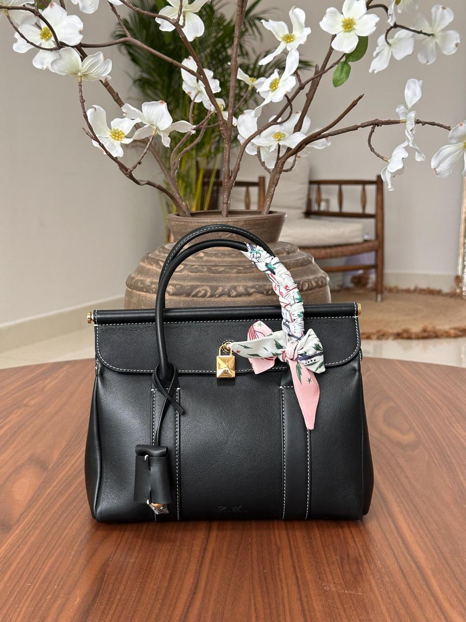 Ladies loro piana bags Lilly Onlines
