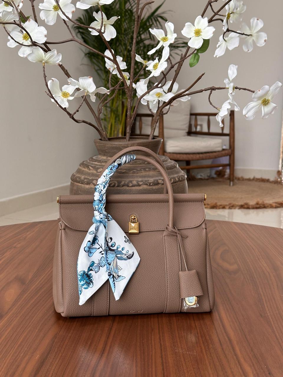 Ladies loro piana bags Lilly Onlines