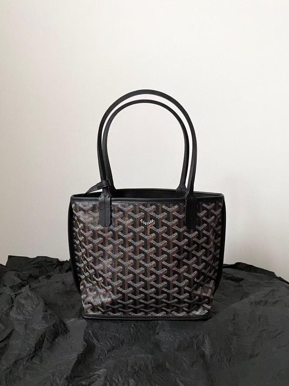 Ladies Goyard bags Lilly Onlines