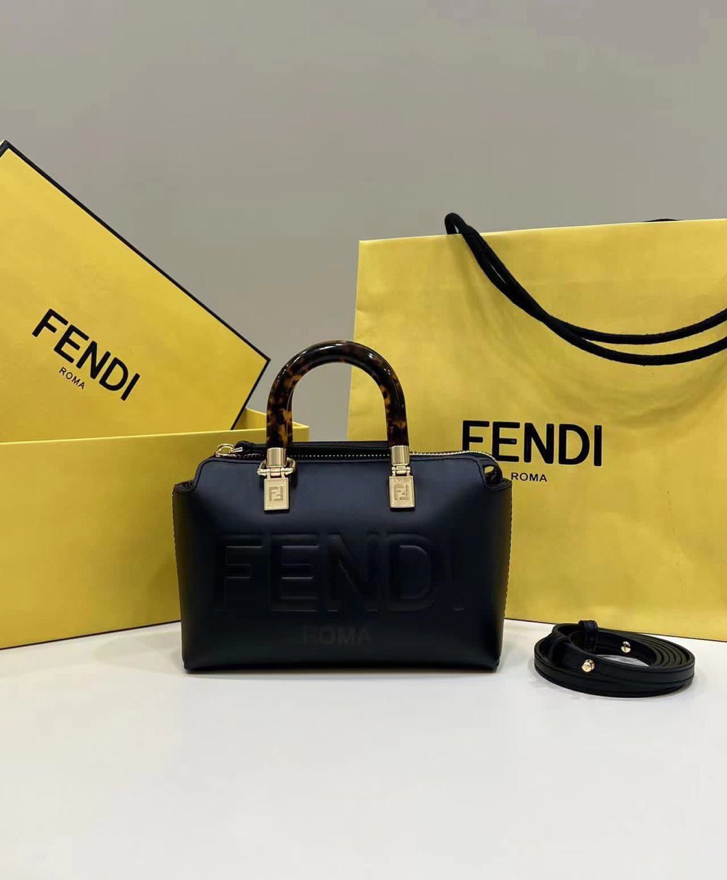 Fendi Bags Lilly Onlines