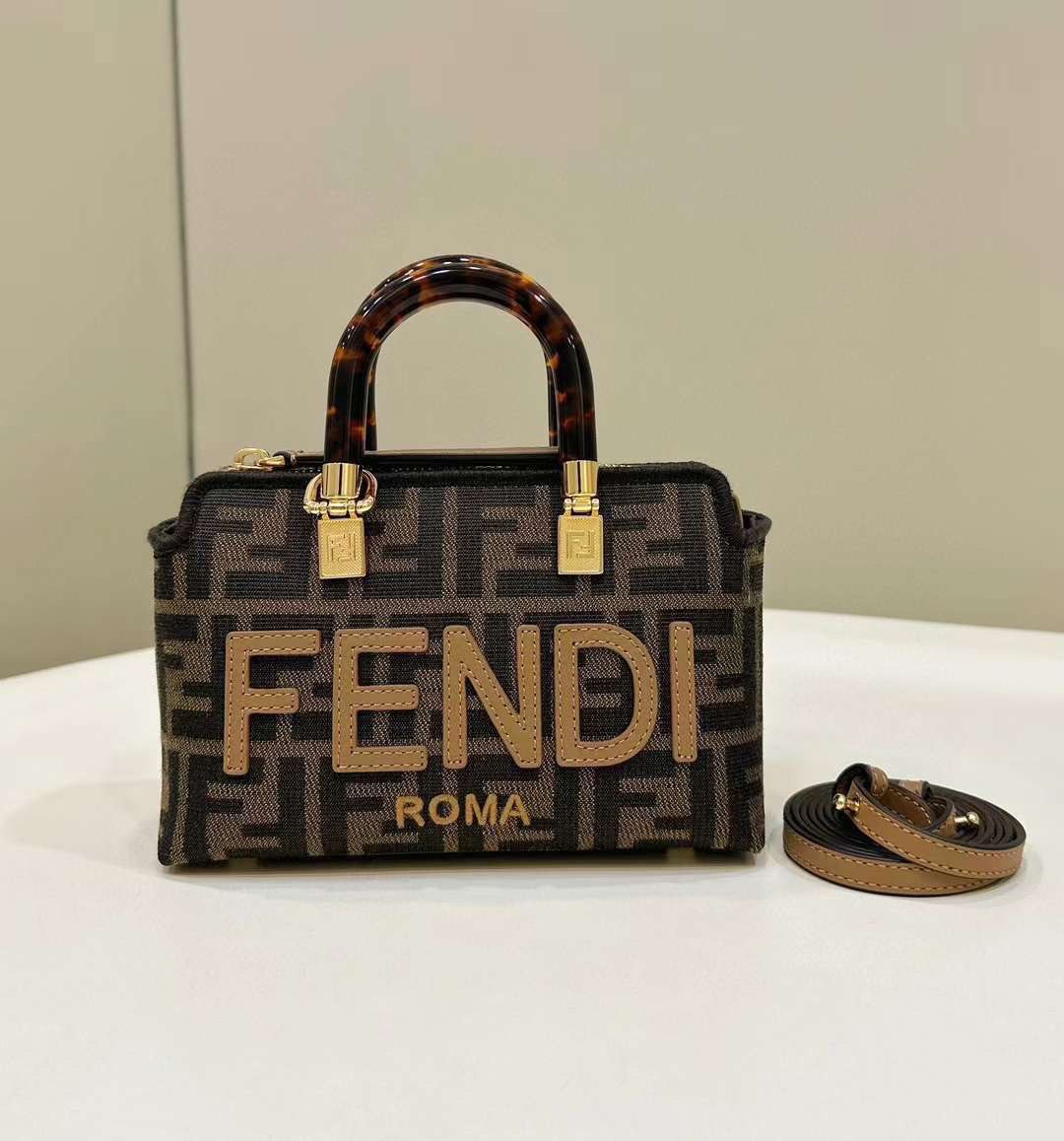 Fendi Bags Lilly Onlines