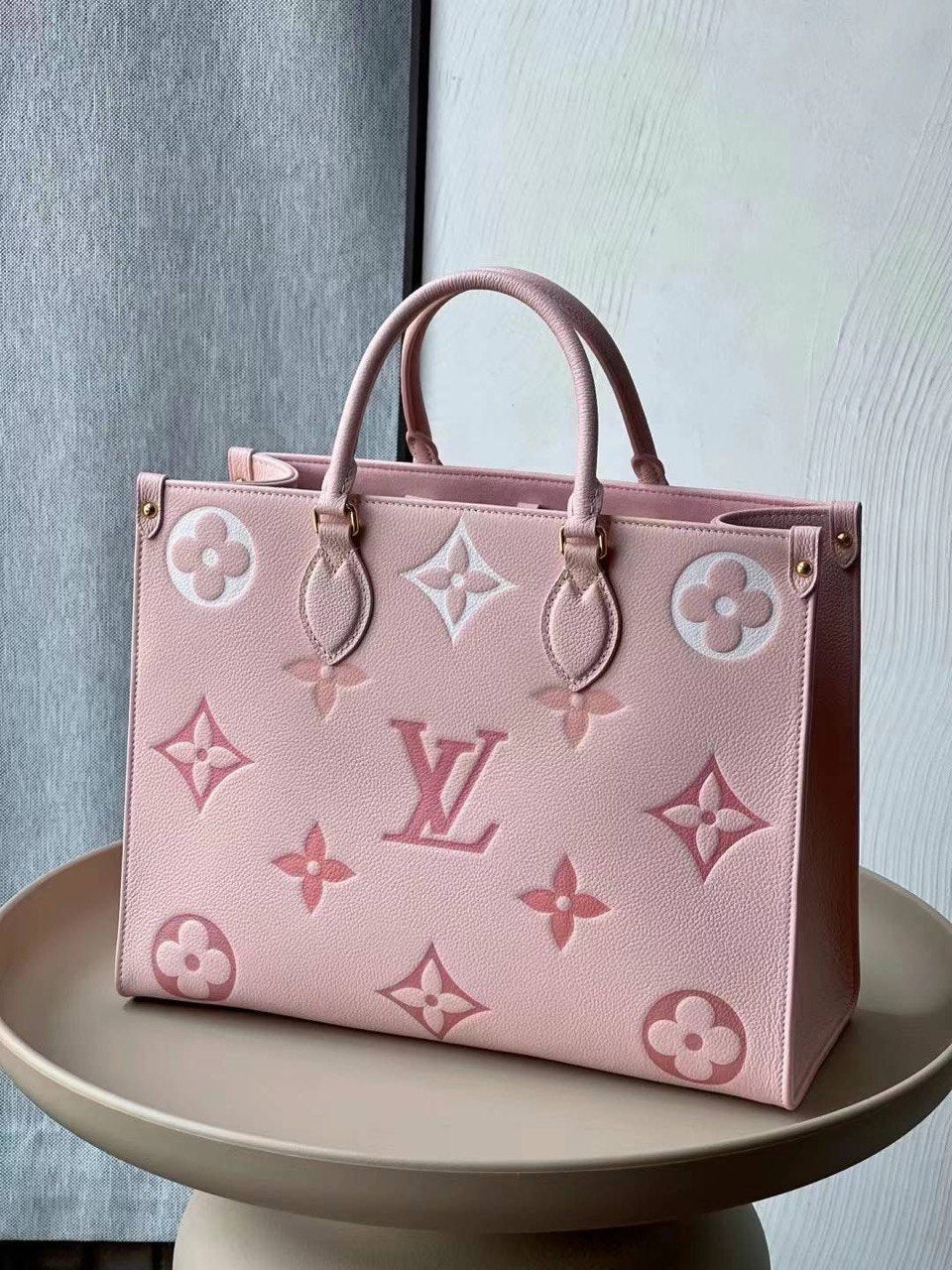 LV Bag Lilly Onlines