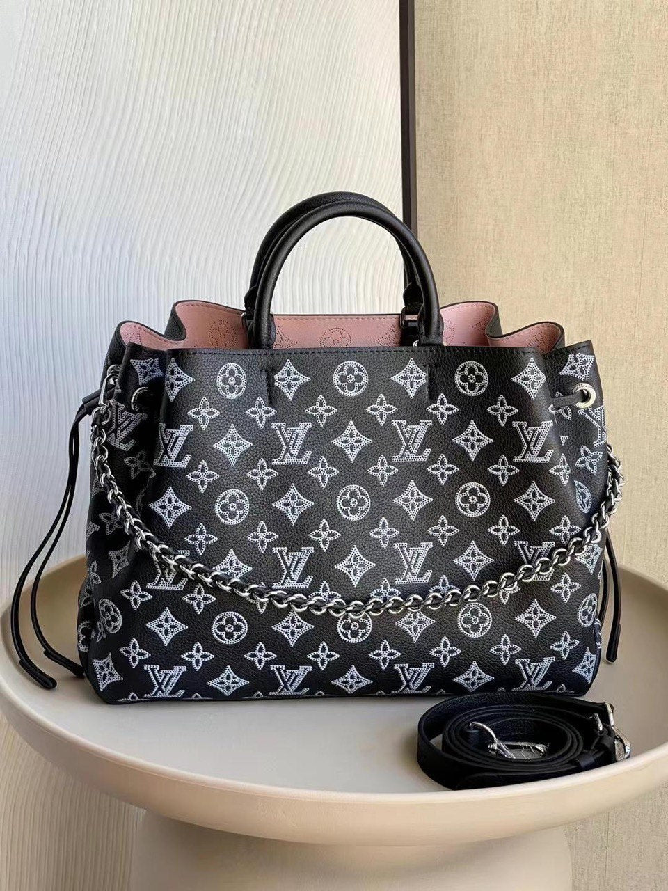 LV Bag Lilly Onlines