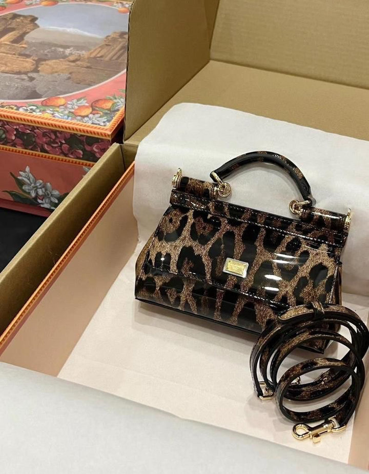 Ladies Clutch Lilly Onlines