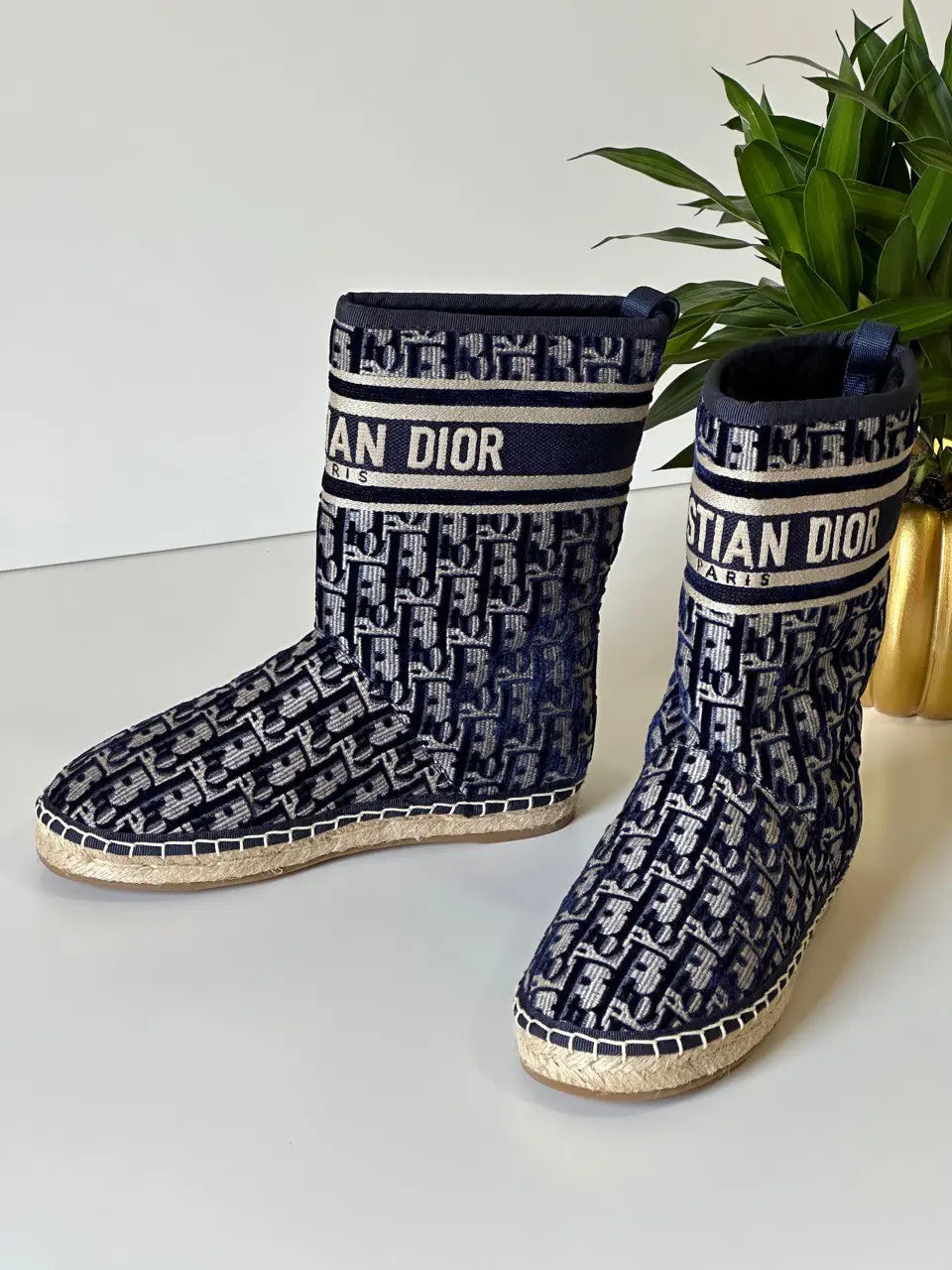 Ladies Boots | Dior | Size 36-42 For Pricing and Order WhatsApp +971581402705 Lilly Onlines