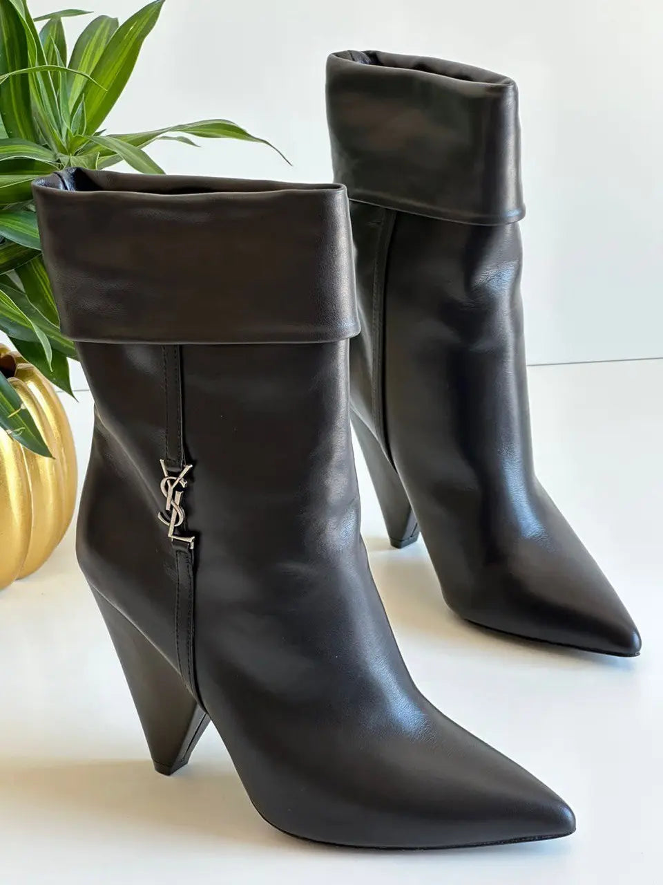 Ladies Boots | YSL| Size 36-42 For Pricing and Order WhatsApp +971581402705 Lilly Onlines
