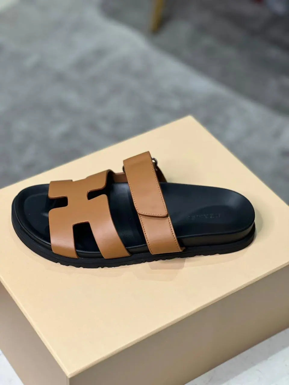 Ladies Flats | Hermes | For Pricing and Order WhatsApp +971581402705 Lilly Onlines