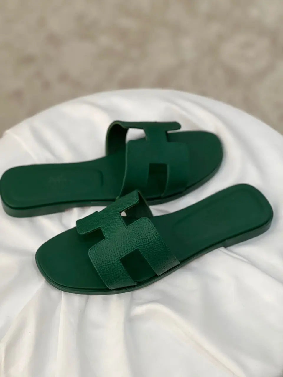 Ladies Flats | Hermes | For Pricing and Order WhatsApp +971581402705 Lilly Onlines