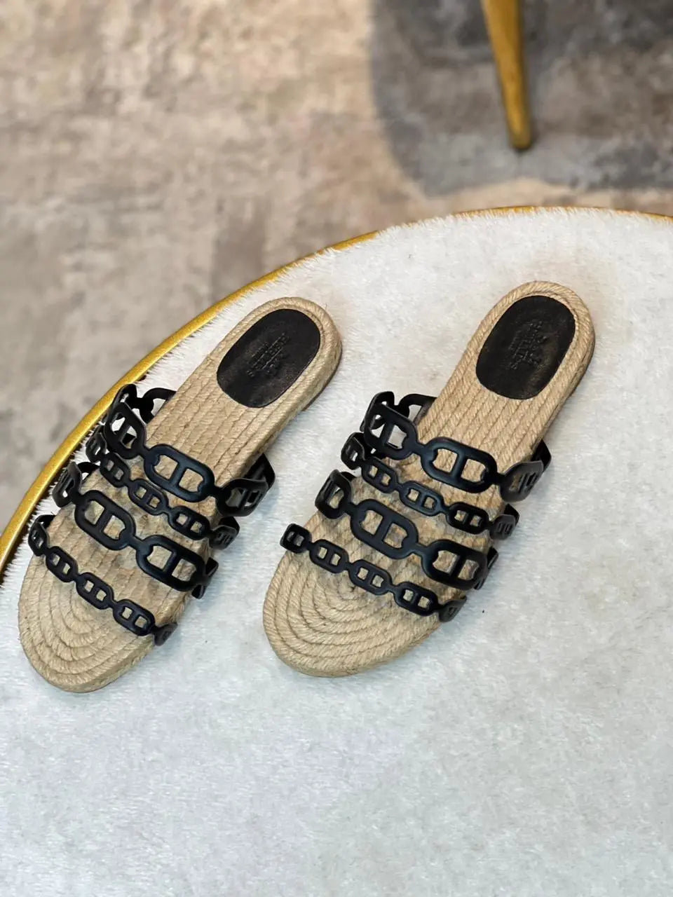 Ladies Flats | Hermes | For Pricing and Order WhatsApp +971581402705 Lilly Onlines