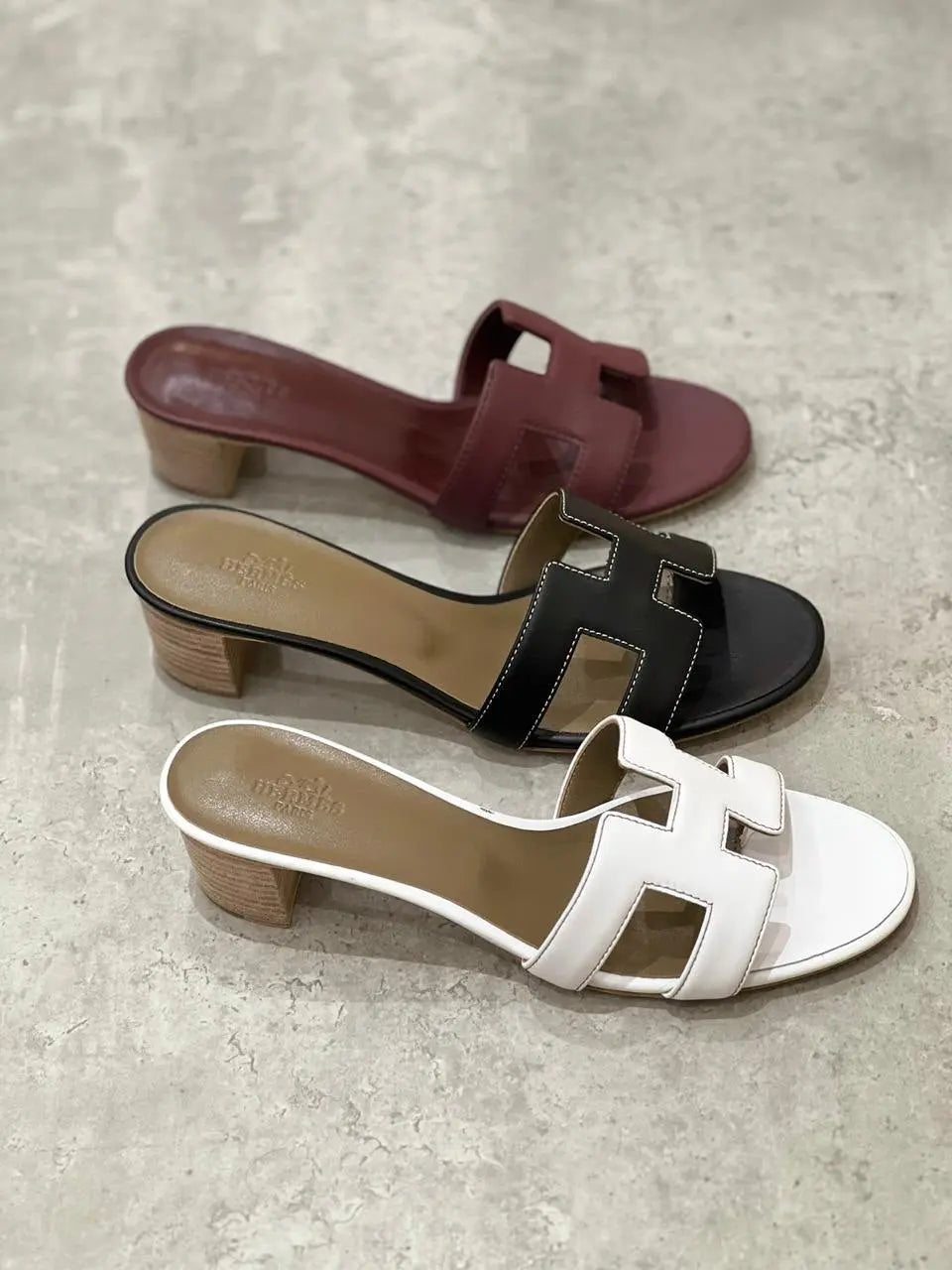 Ladies Flats | Hermes | For Pricing and Order WhatsApp +971581402705 Lilly Onlines