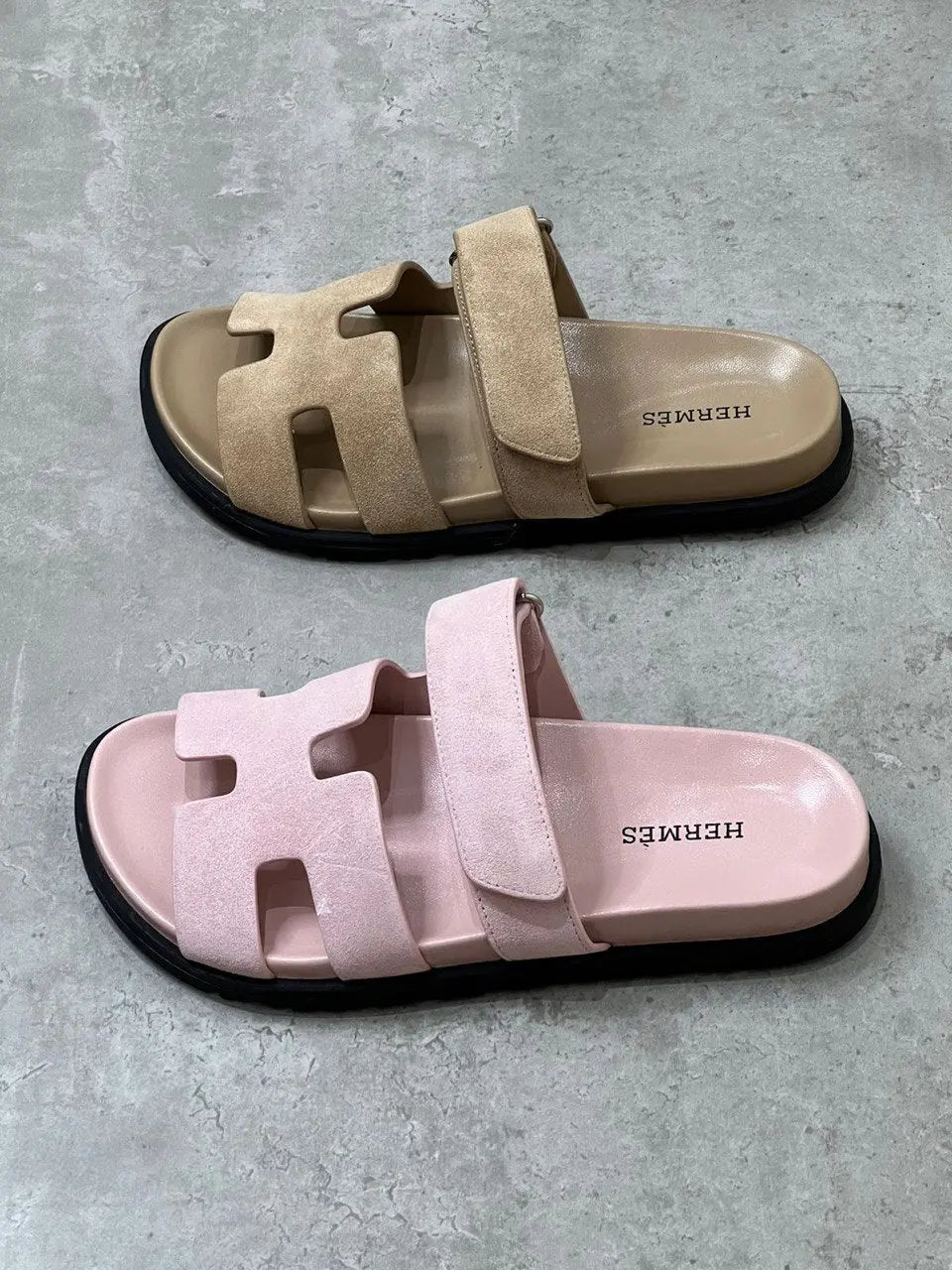 Ladies Flats | Hermes | For Pricing and Order WhatsApp +971581402705 Lilly Onlines