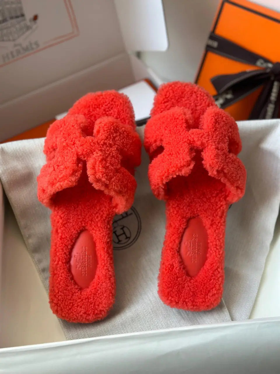 Ladies Flats | Hermes | For Pricing and Order WhatsApp +971581402705 Lilly Onlines