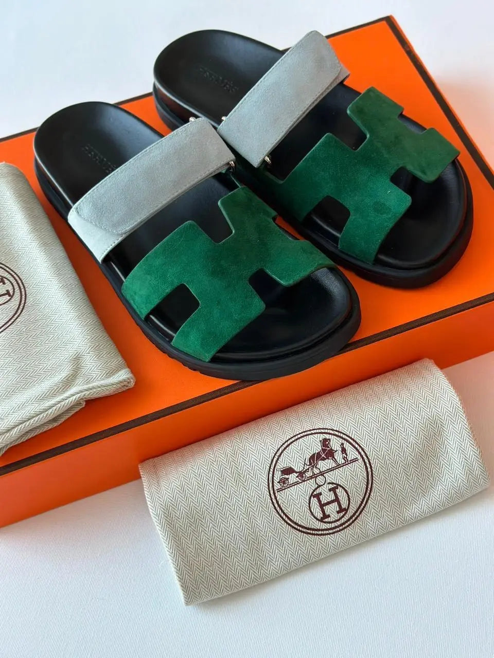 Ladies Flats | Hermes | For Pricing and Order WhatsApp +971581402705 Lilly Onlines