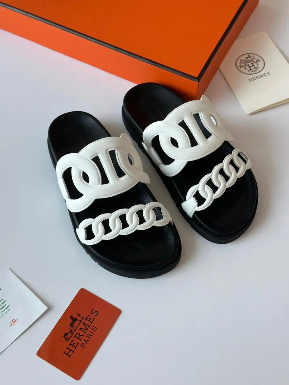 Ladies Flats | Hermes | For Pricing and Order WhatsApp +971581402705 Lilly Onlines