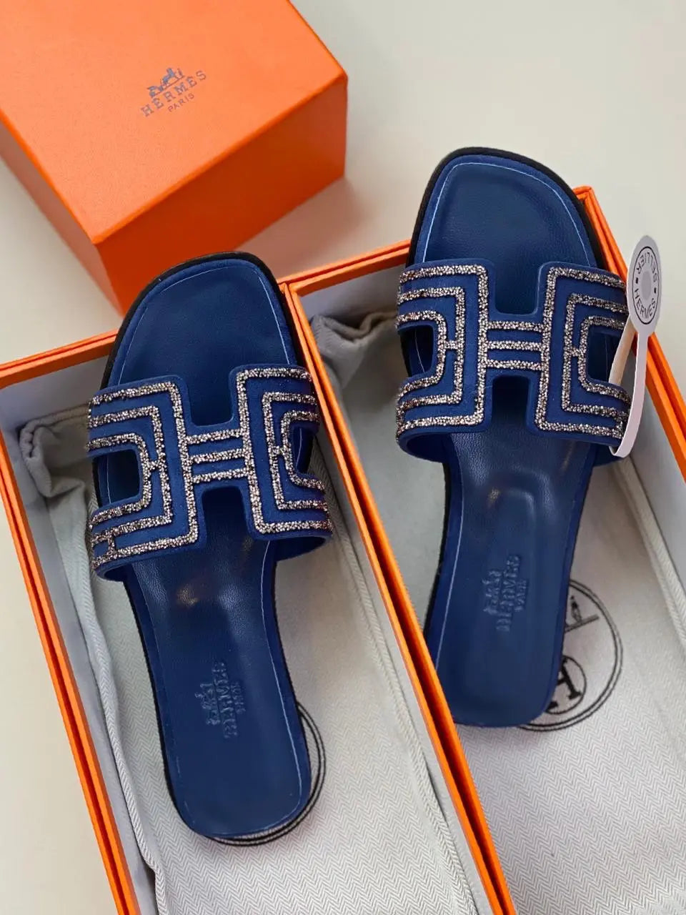 Ladies Flats | Hermes | For Pricing and Order WhatsApp +971581402705 Lilly Onlines