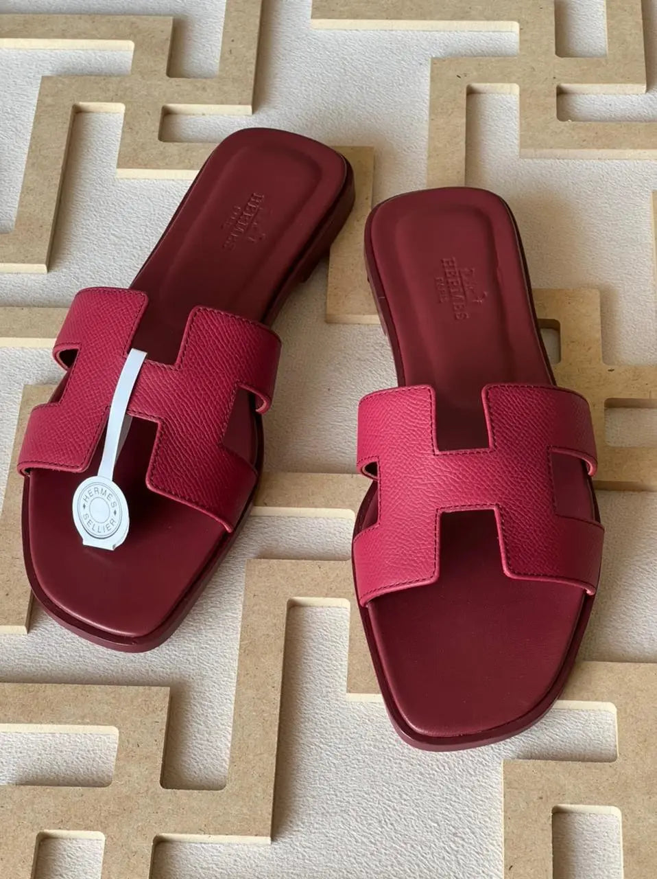 Ladies Flats | Hermes | For Pricing and Order WhatsApp +971581402705 Lilly Onlines