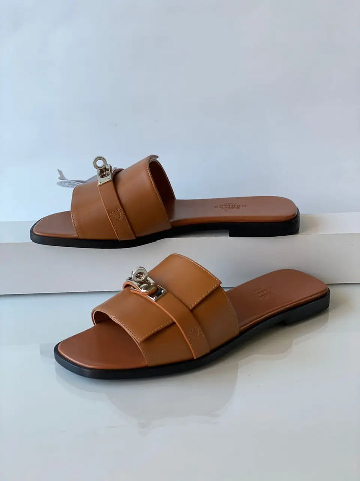 Ladies Flats | Hermes | For Pricing and Order WhatsApp +971581402705 Lilly Onlines