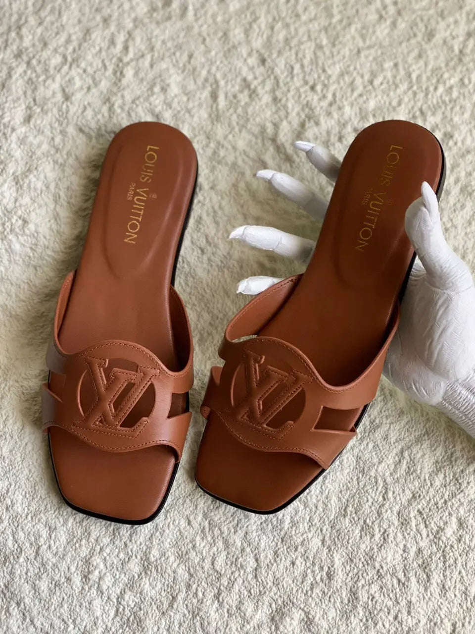Ladies Flats | LV | For Pricing and Order WhatsApp +971581402705 Lilly Onlines