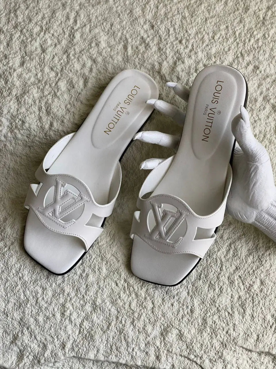Ladies Flats | LV | For Pricing and Order WhatsApp +971581402705 Lilly Onlines