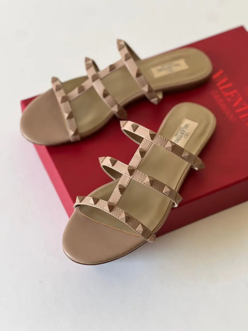 Ladies Flats | Valentino | For Pricing and Order WhatsApp +971581402705 Lilly Onlines