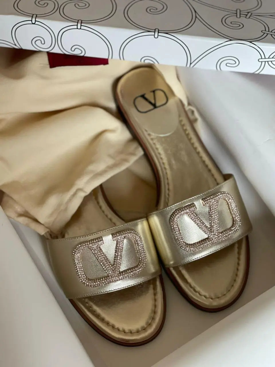 Ladies Flats | Valentino | For Pricing and Order WhatsApp +971581402705 Lilly Onlines
