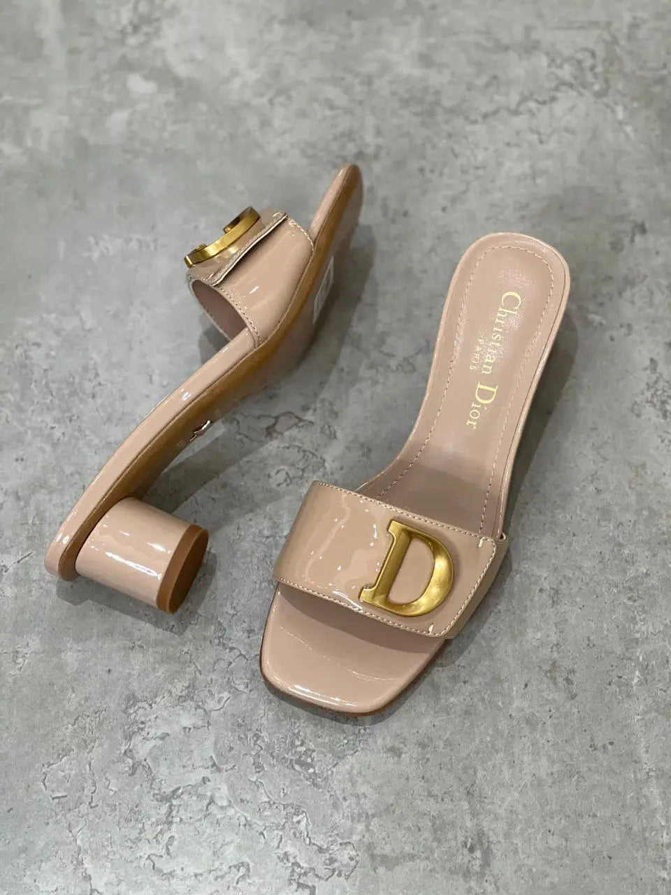 Ladies High Heels | Dior | Size 36-42 For order, pricing and other information DM us through WhatsApp +971581402705 Lilly Onlines