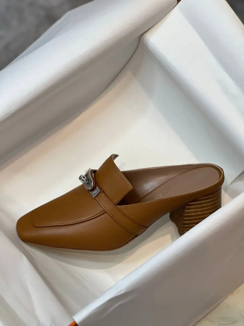 Ladies High Heels | Hermes| Size 36-42 For order, pricing and other information DM us through WhatsApp +971581402705 Lilly Onlines