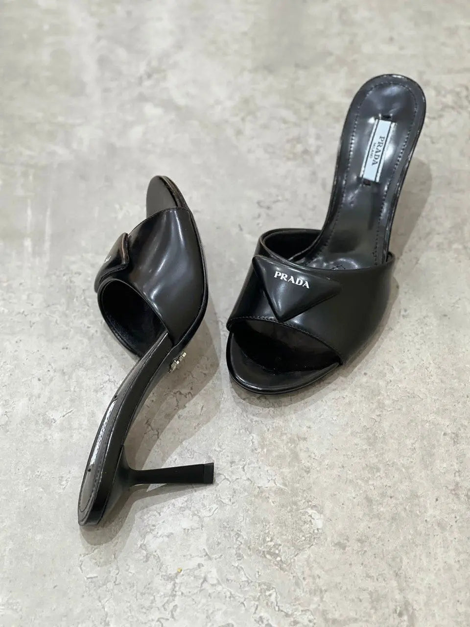 Ladies High Heels | Prada | Size 36-42 For order, pricing and other information DM us through WhatsApp +971581402705 Lilly Onlines