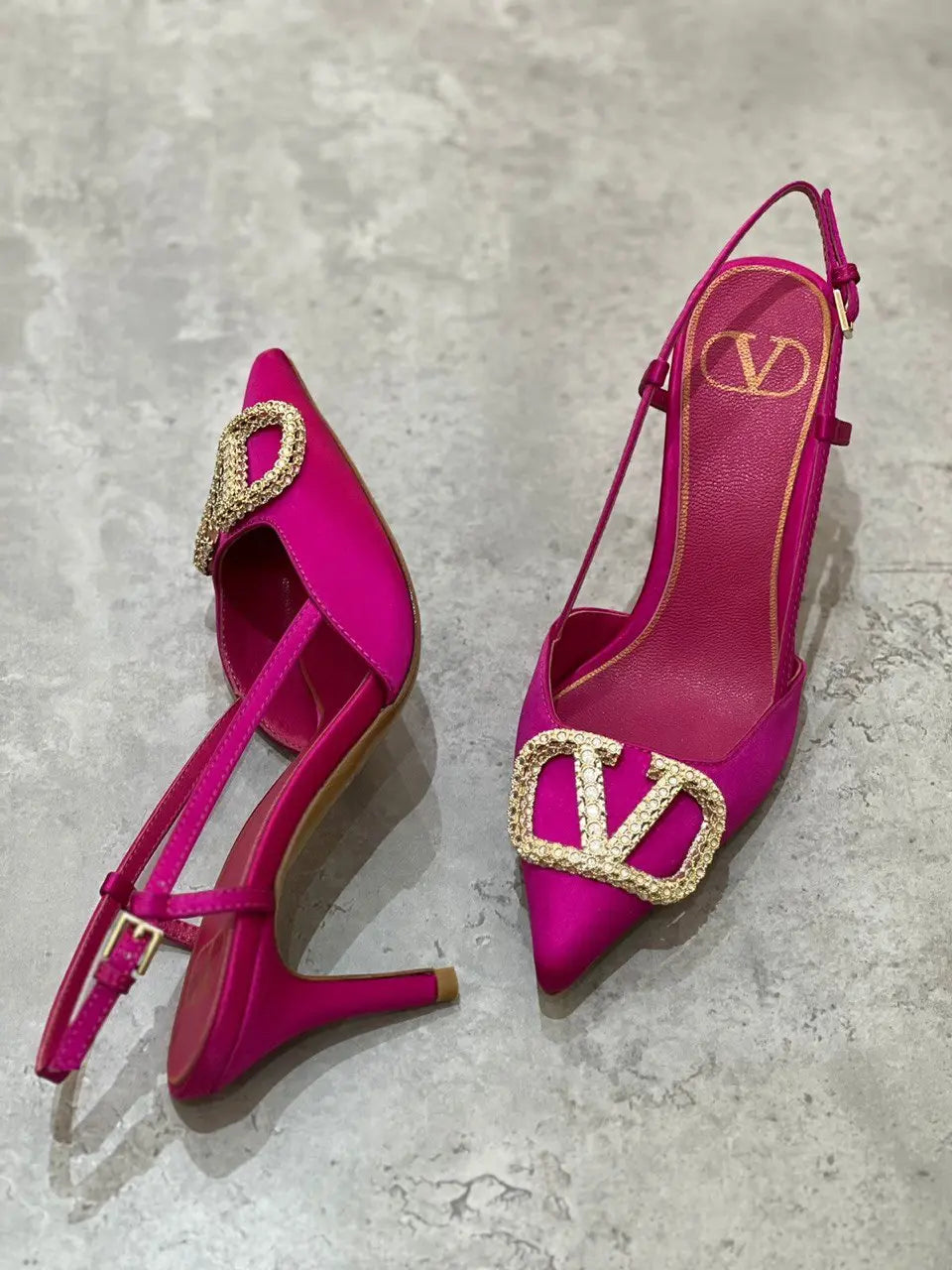 Ladies High Heels | Valentino  | Size 36-42 For order, pricing and other information DM us through WhatsApp +971581402705 Lilly Onlines