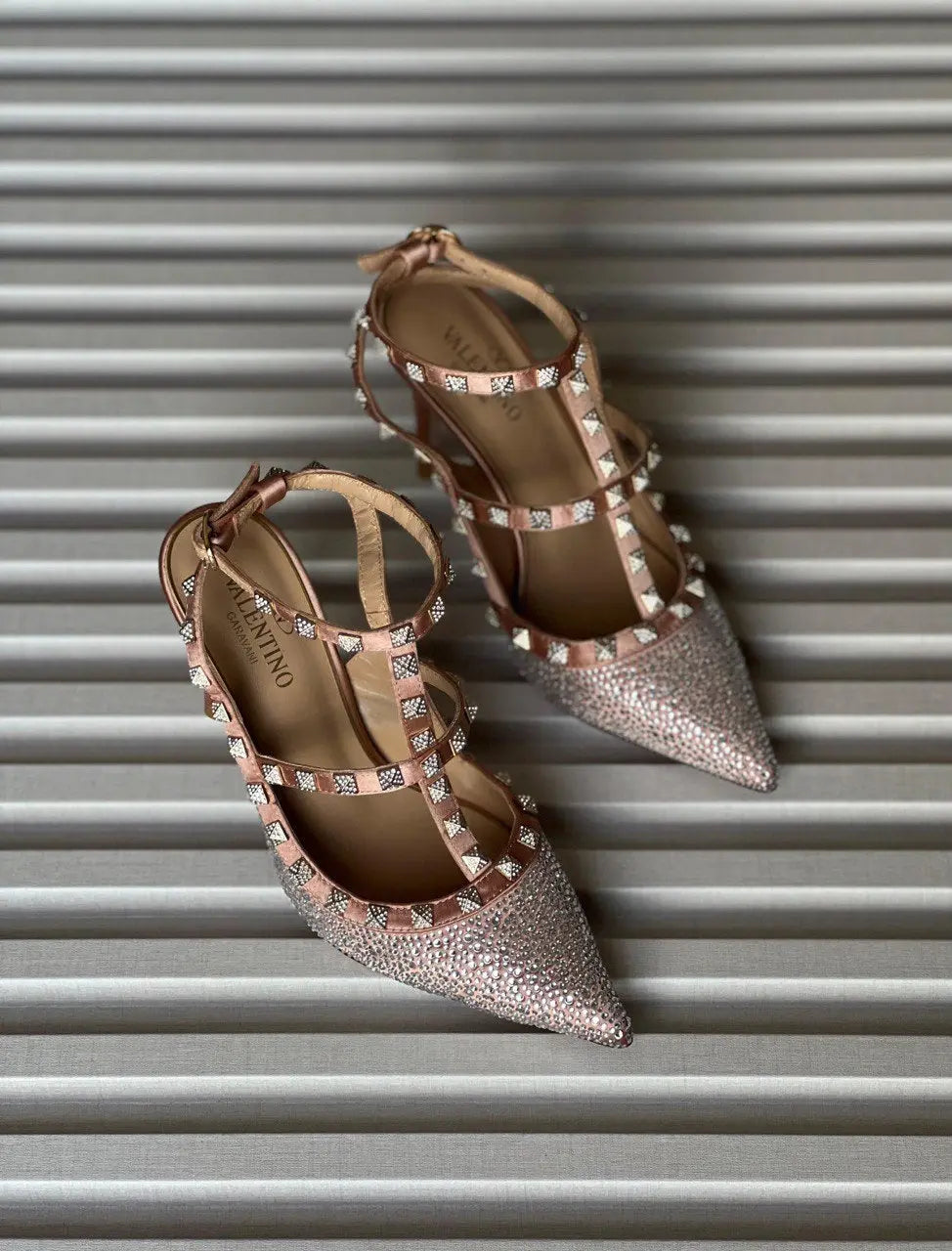 Ladies High Heels | Valentino  | Size 36-42 For order, pricing and other information DM us through WhatsApp +971581402705 Lilly Onlines