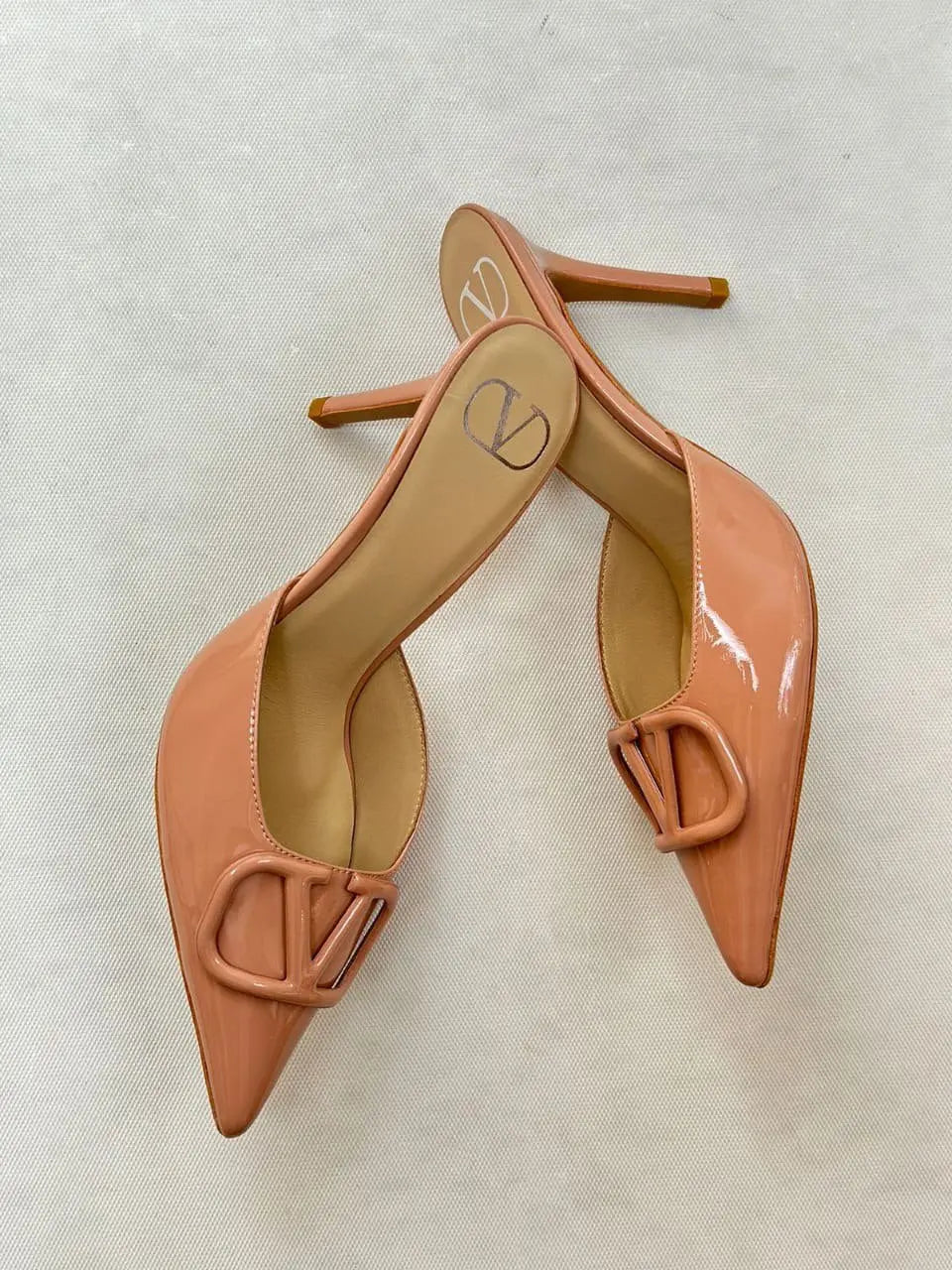 Ladies High Heels | Valentino  | Size 36-42 For order, pricing and other information DM us through WhatsApp +971581402705 Lilly Onlines
