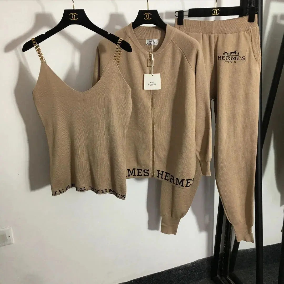 Ladies tracksuits Lilly Onlines