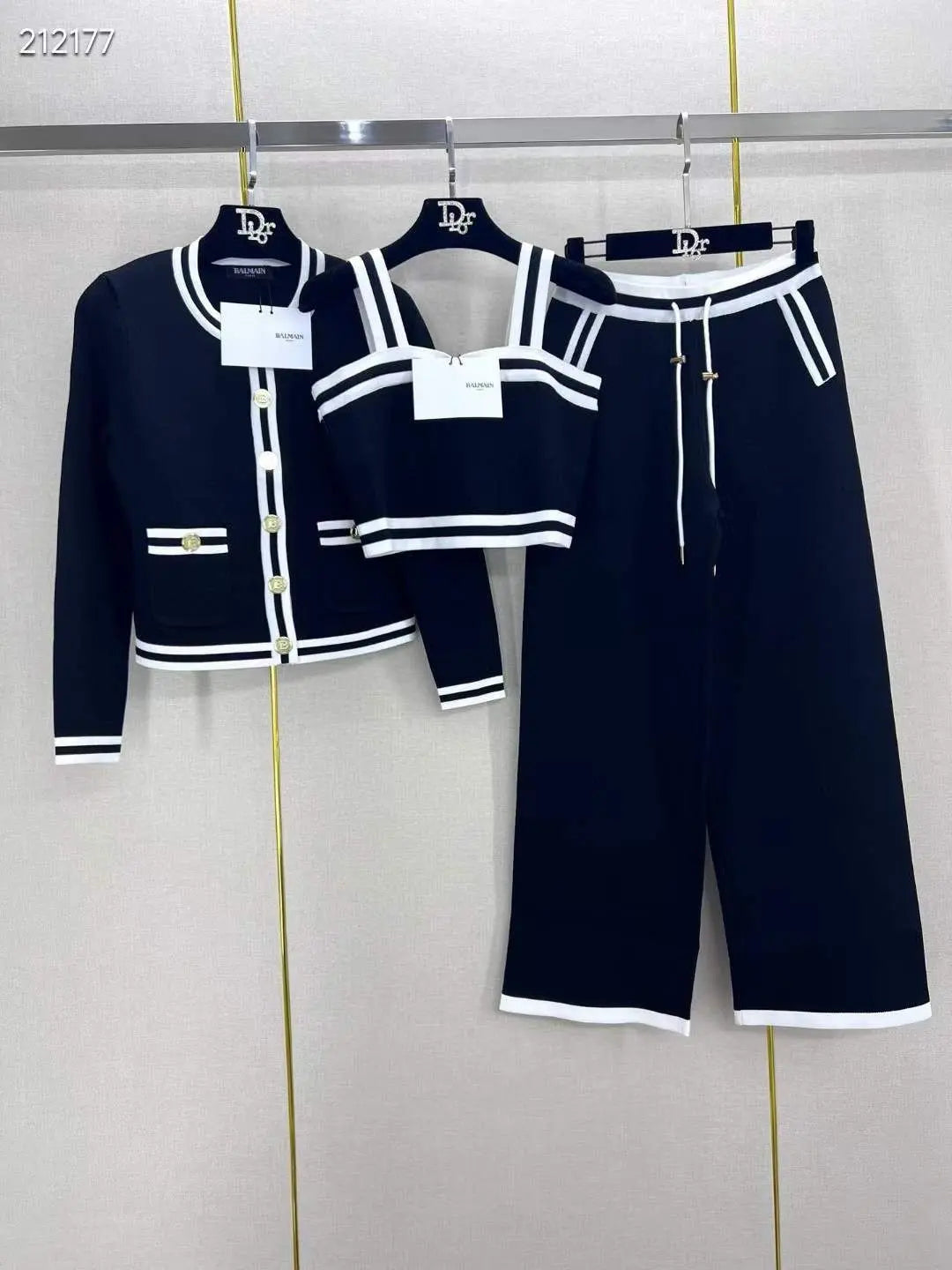 Ladies tracksuits Lilly Onlines
