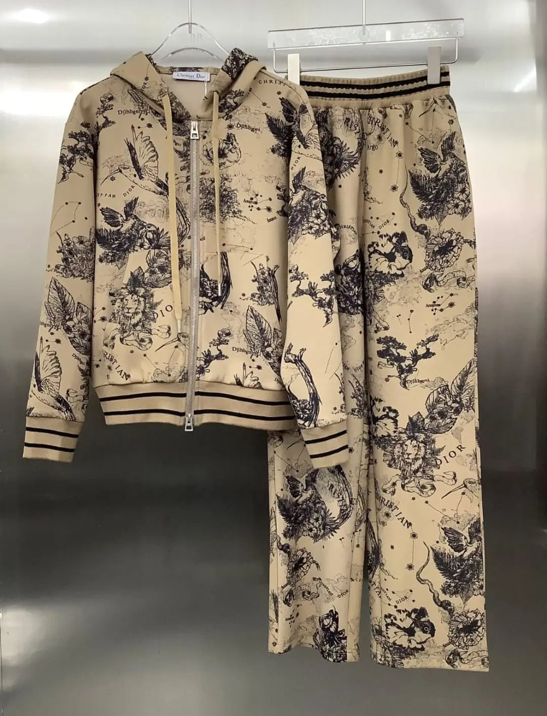 Ladies tracksuits Lilly Onlines