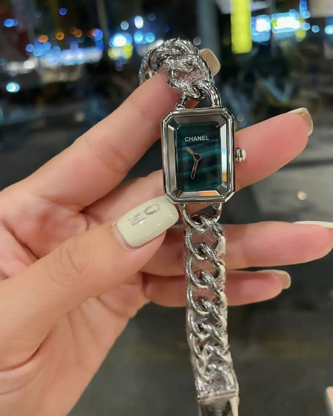 Ladies watches Chanel Lilly Onlines