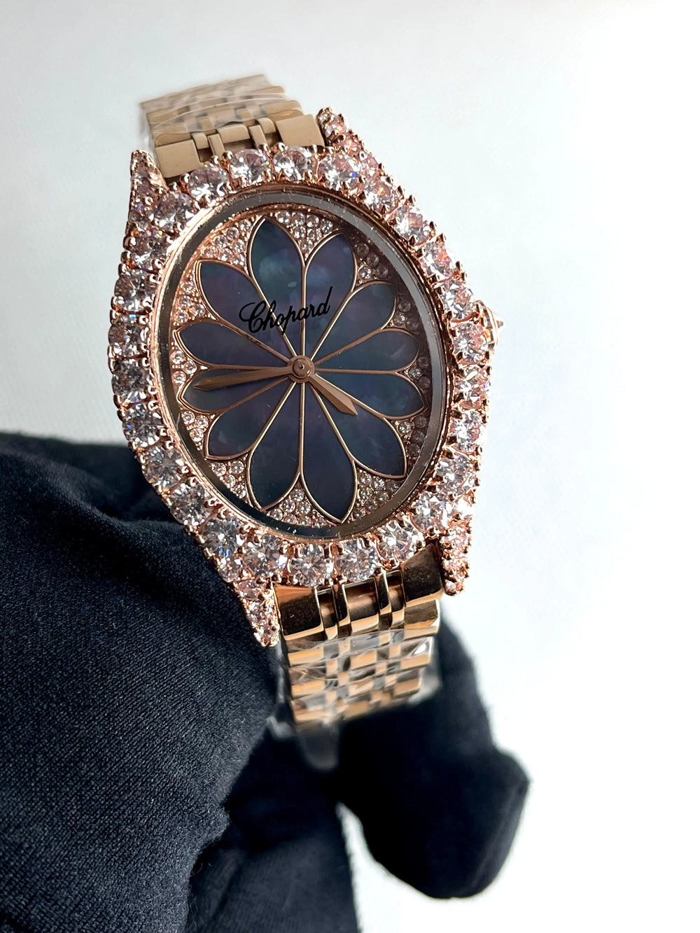 Ladies watches Chopard Lilly Onlines