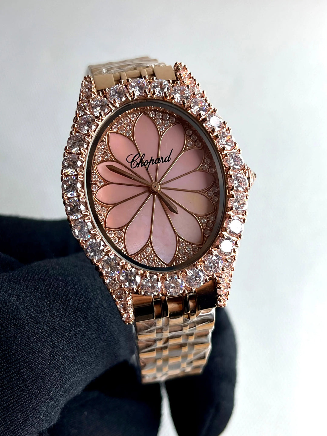 Ladies watches Chopard Lilly Onlines