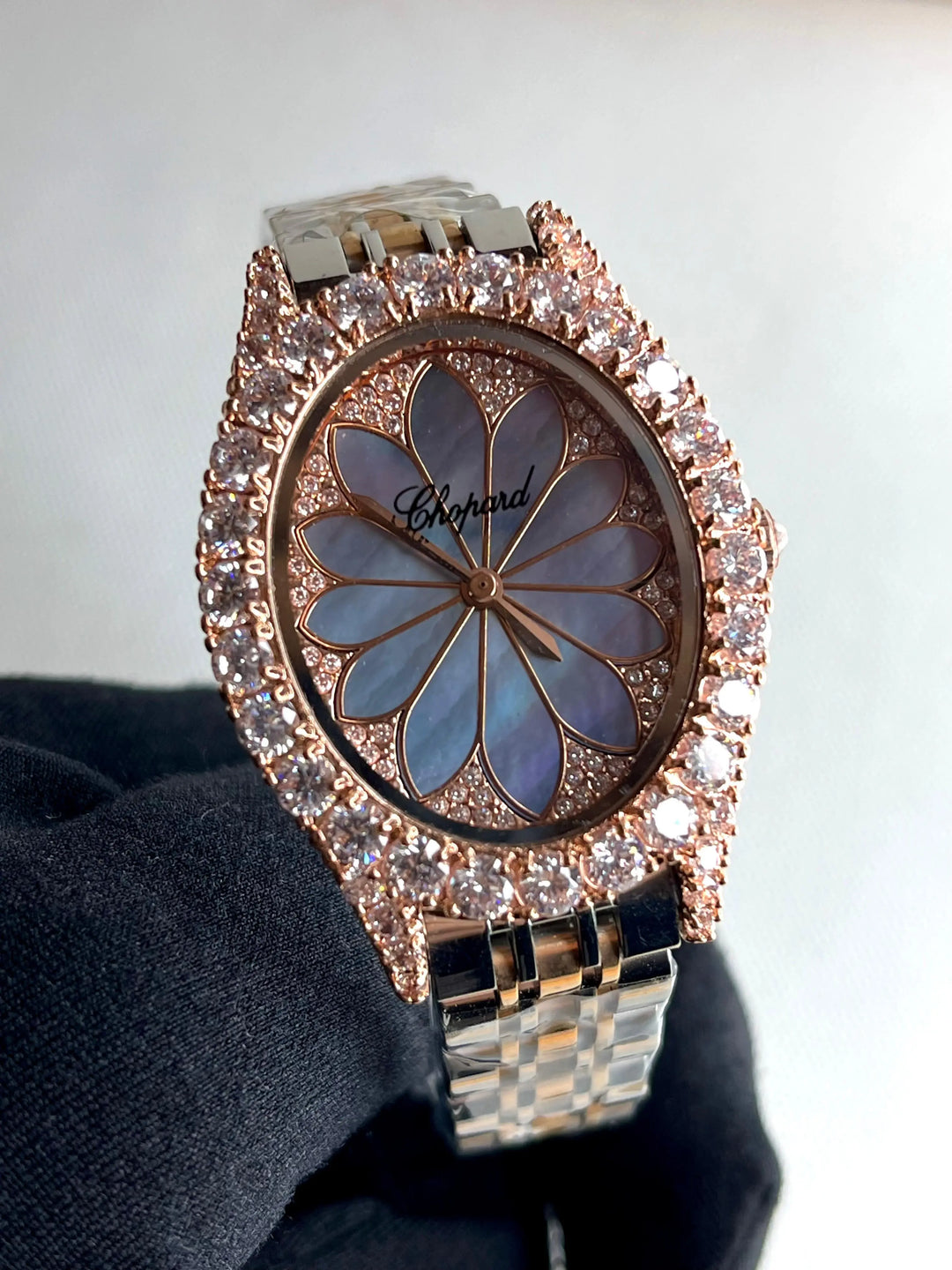 Ladies watches Chopard Lilly Onlines